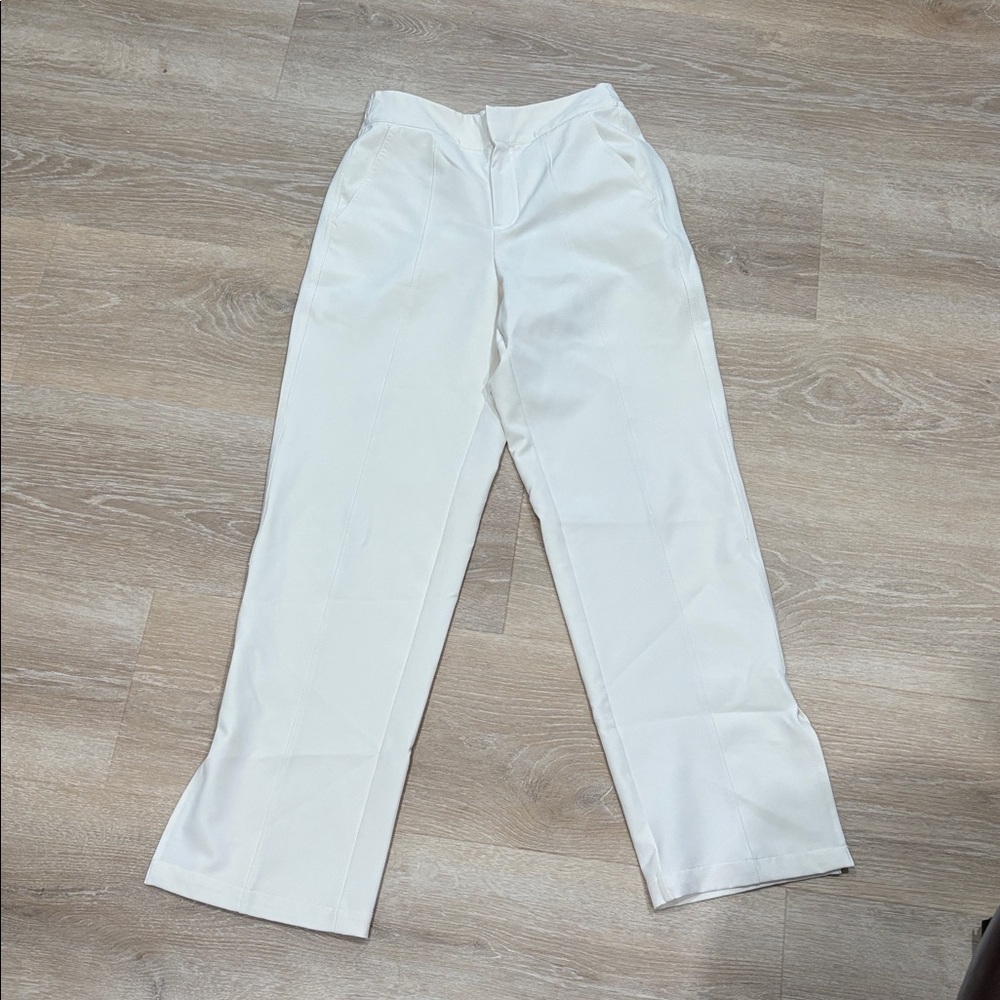 Calia by Carrie Underwood Straight Leg Pants